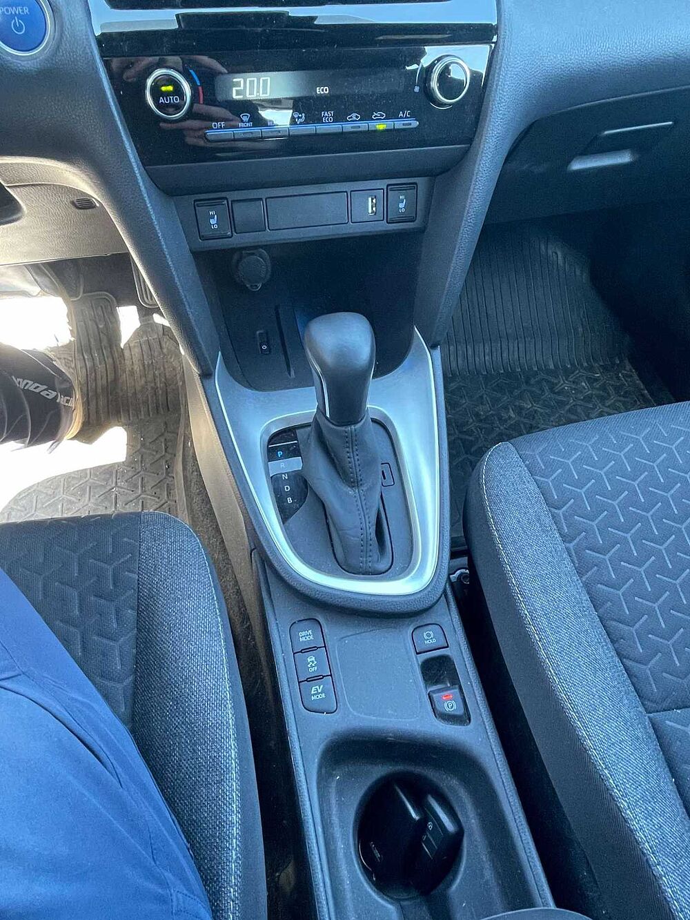 Toyota Yaris Cross 1.5i VVT-i Hybrid Dynamic Plus E-CVT